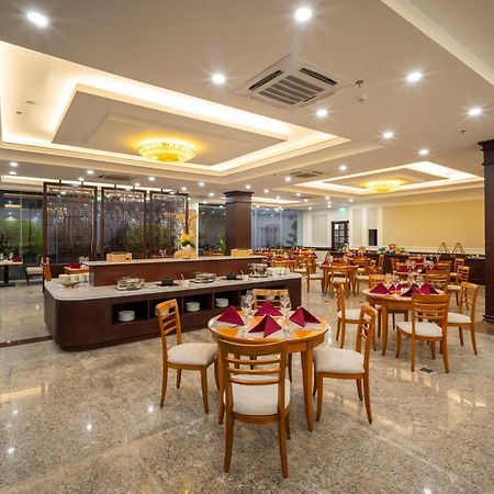 הו צ'י מין סיטי The Hub Hotel - Airport מראה חיצוני תמונה
